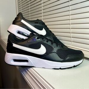Nike Air Max SC Panda Black White Leather Mesh Sneakers Men’s Size 10 / W 11.5